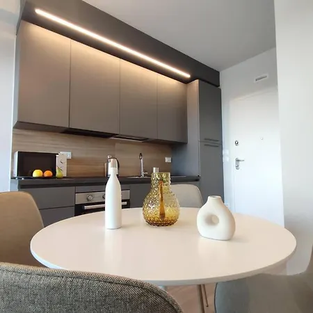 Elegance A Due Passi Dal Mare Con Posto Auto Apartment San Benedetto del Tronto