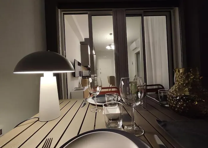 Elegance A Due Passi Dal Mare Con Posto Auto *