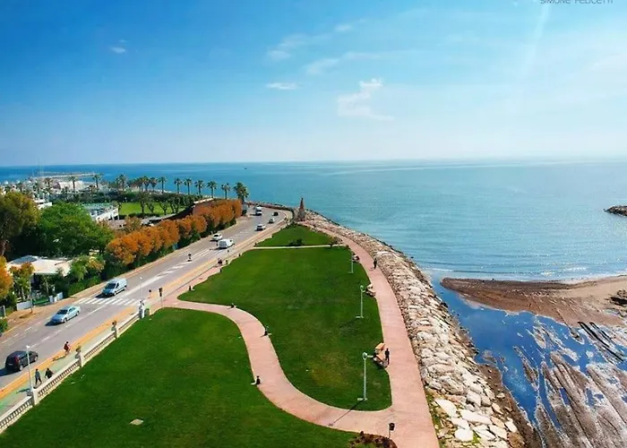 Elegance A Due Passi Dal Mare Con Posto Auto *